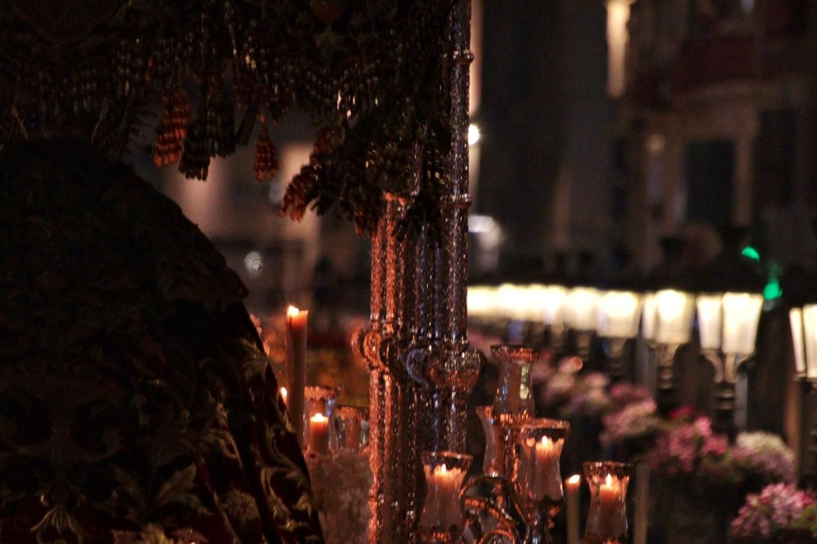 Las fotos de Gitanos el Lunes Santo en Málaga
