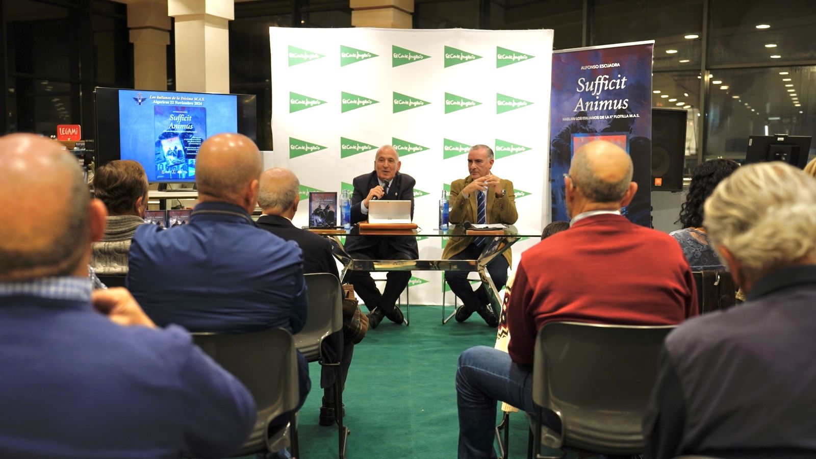 Fotos de la presentacion del libro de Alfonso Escuadra