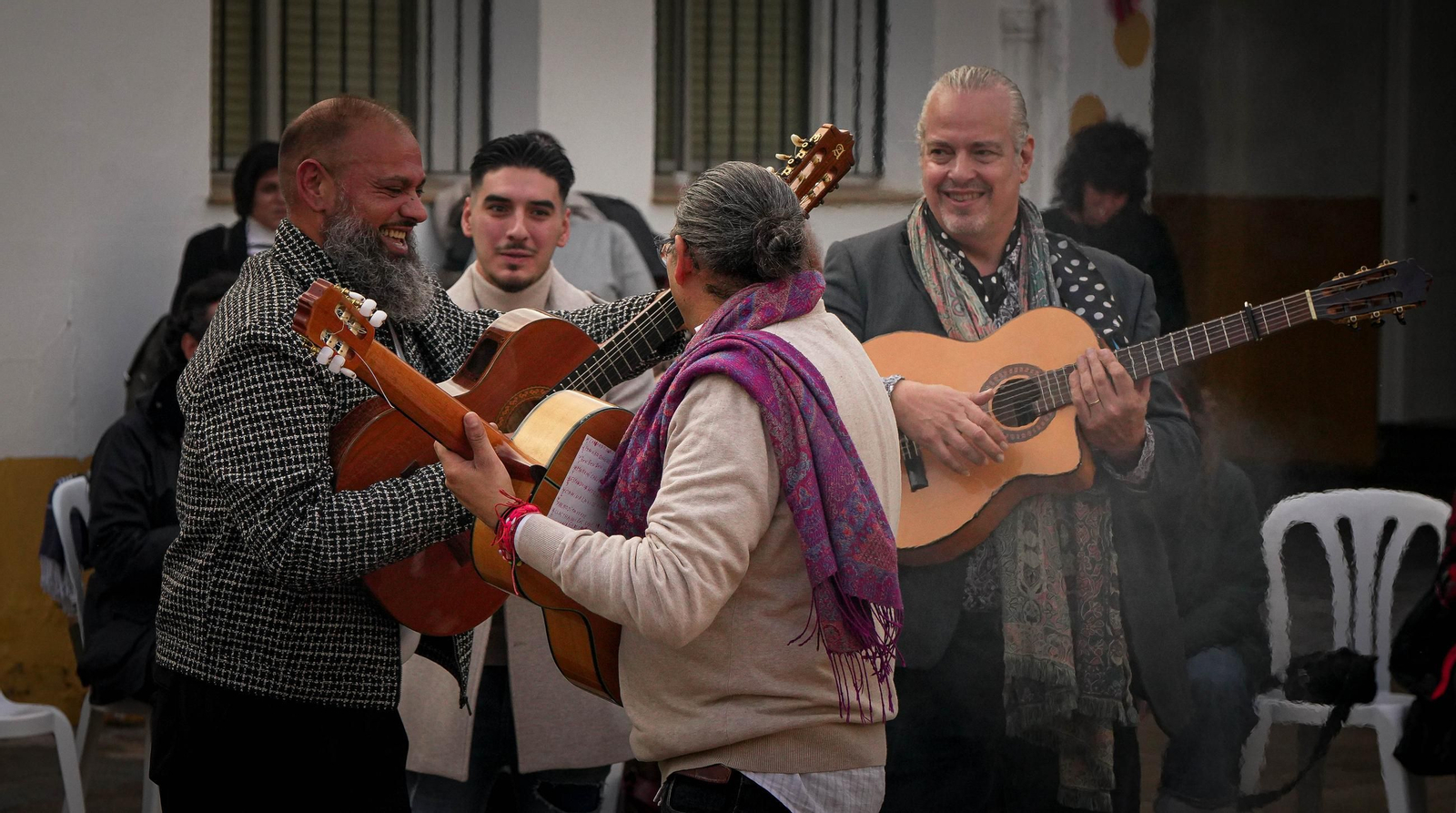 Imágenes de las zambombas del día 5 de diciembre en Jerez