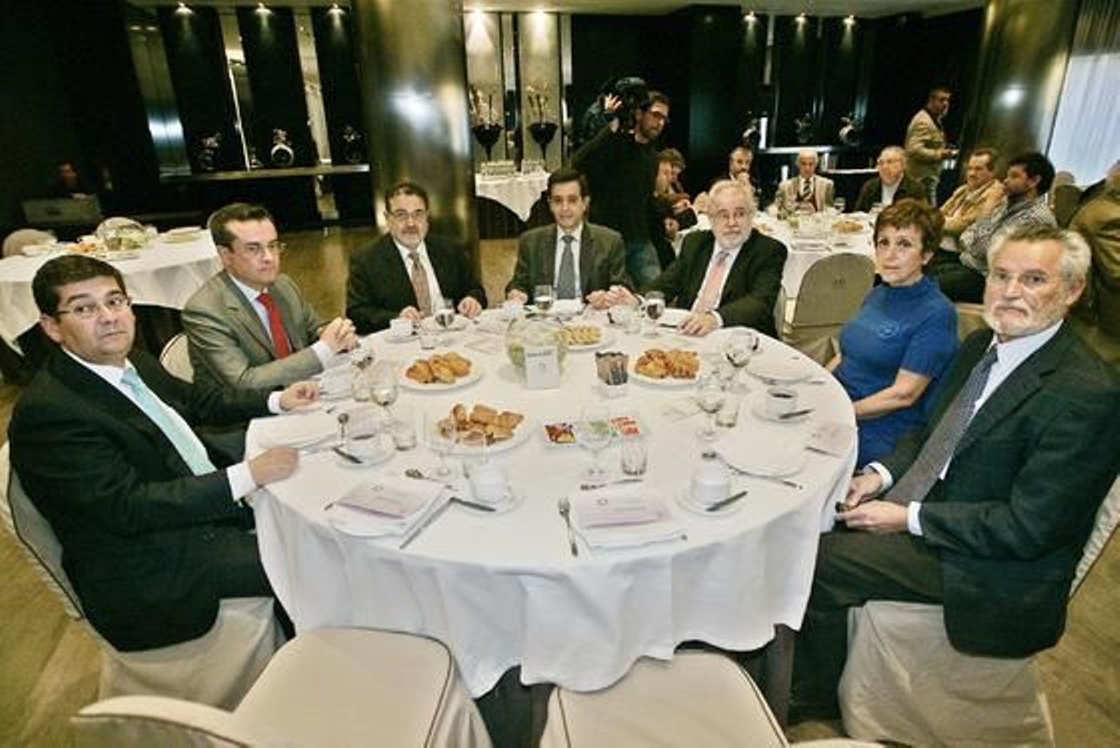 Jacinto Mañas, Jesús Cabrera, José Naranjo Ramírez, Manuel Blázquez, Rafael Solana Lara, Isabel González Roncero y José Peña Martínez.

Foto: José Martínez / O. Barrionuevo