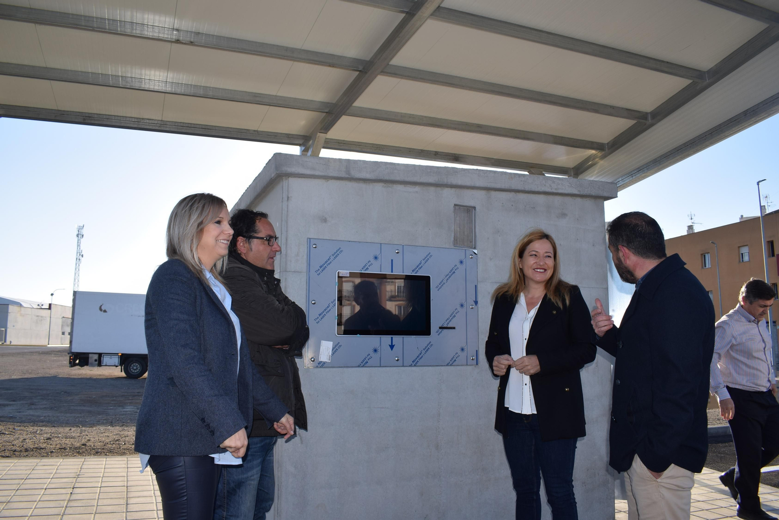 Una báscula agiliza ya las operaciones de pesaje de los agricultores locales