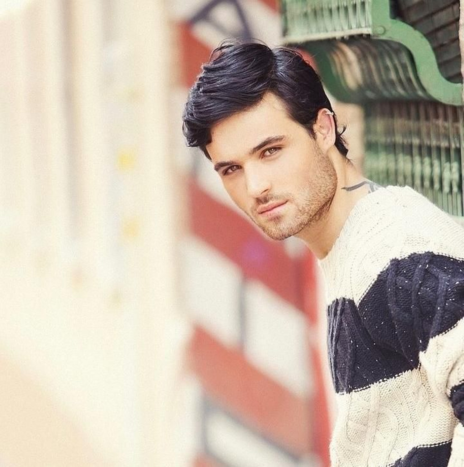 Arturo Sancho, uno de los actores de la serie 'La Promesa', ha decidido cambiar el orden de sus apellidos por el caso Daniel Sancho.