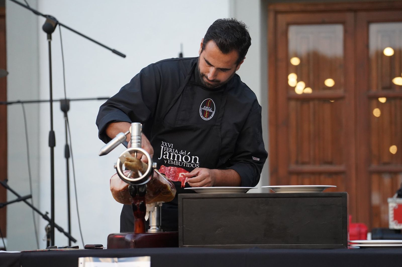 XII Concurso Nacional de Cortadores de Jamón Serrano de Serón
