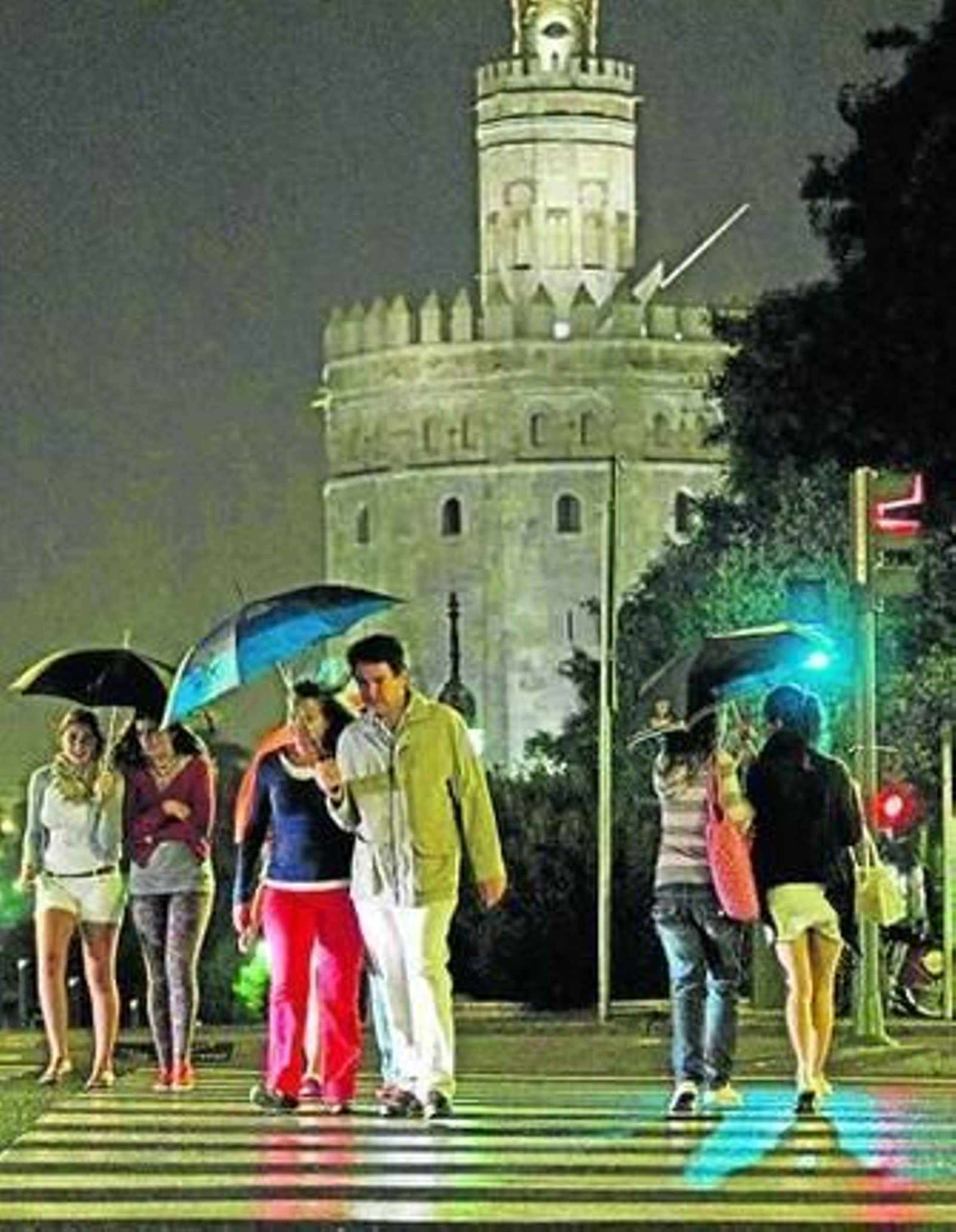 La lluvia y el viento volvieron a aparecer anoche en la capital.