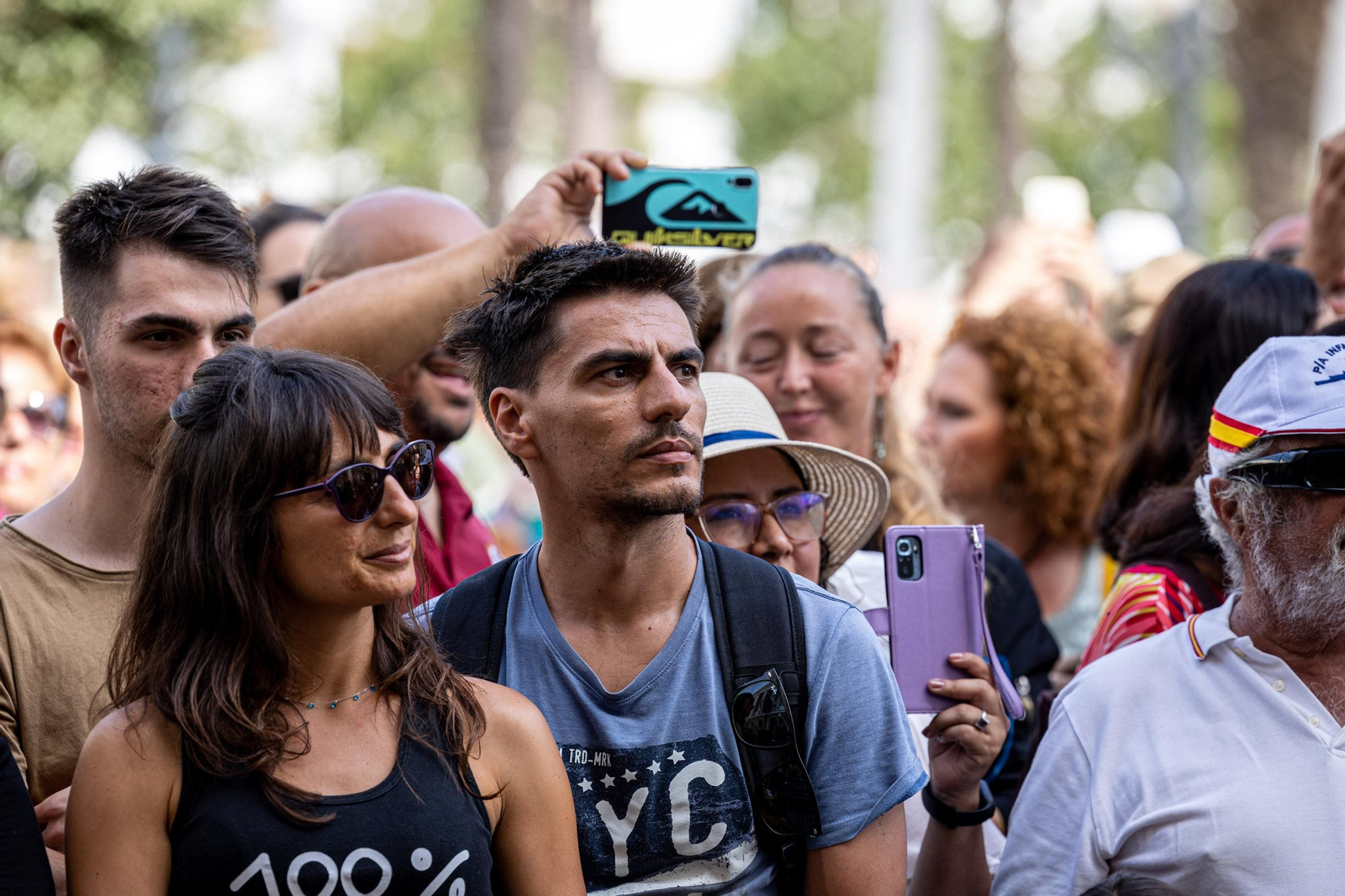 Búscate en SailGP Cádiz: La ciudad disfruta del ambiente del domingo con las actividades, las carreras y los bares