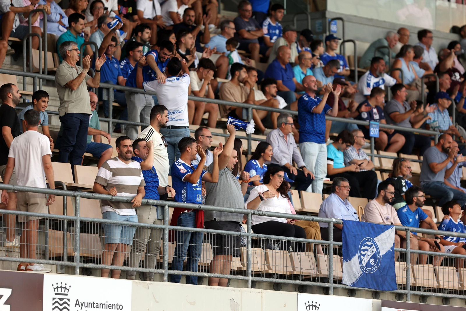 Búscate en el Xerez DFC contra el Yeclano Deportivo en Chapín