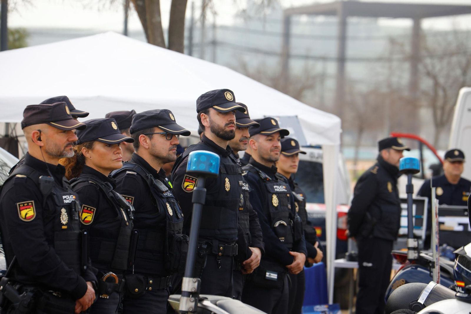 El simulacro de actuación ante una explosión en la Feria de Córdoba, en imágenes
