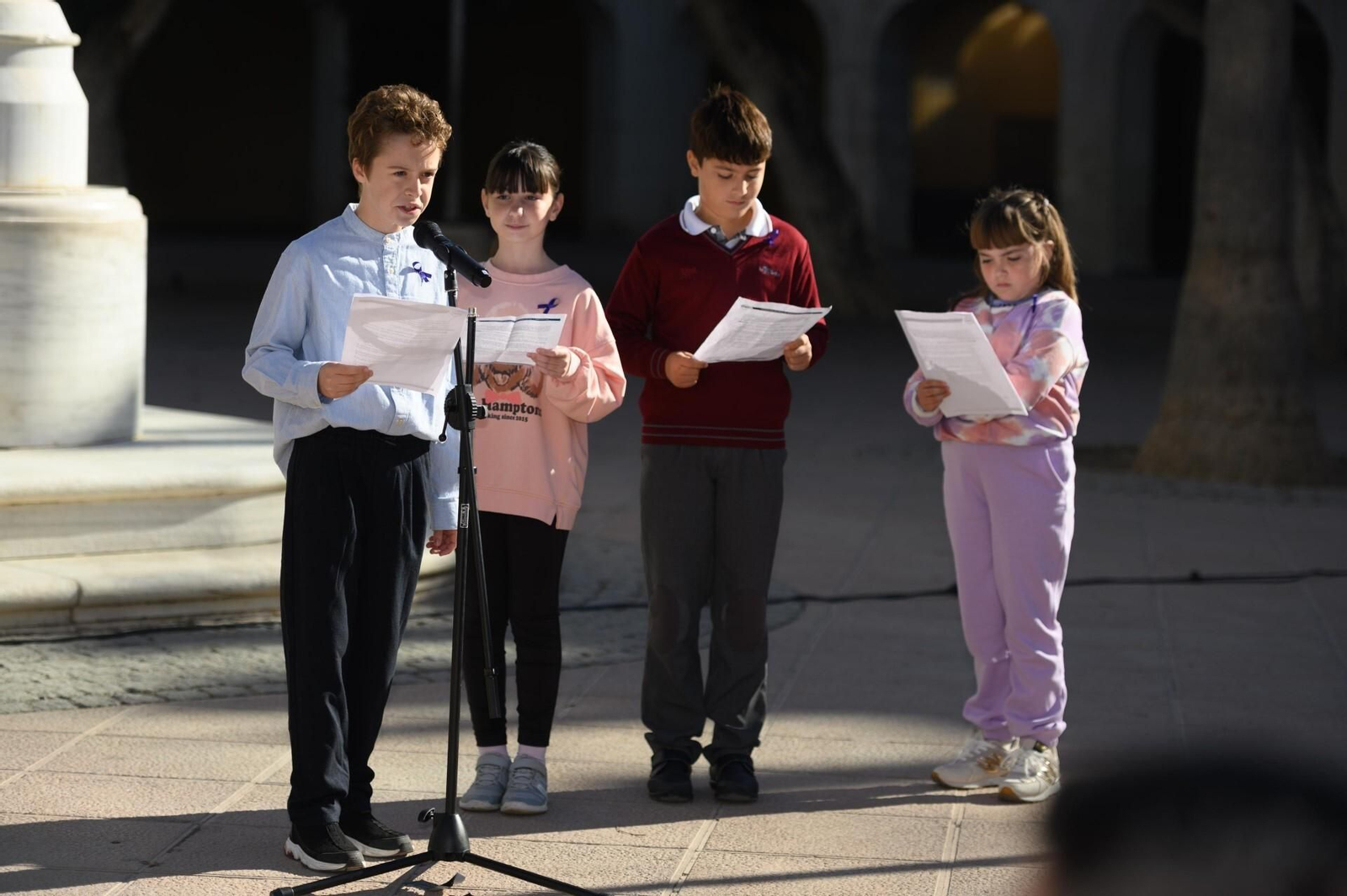Mensaje alto y claro por la Eliminación de la Violencia Contra la Mujer en la Plaza Vieja
