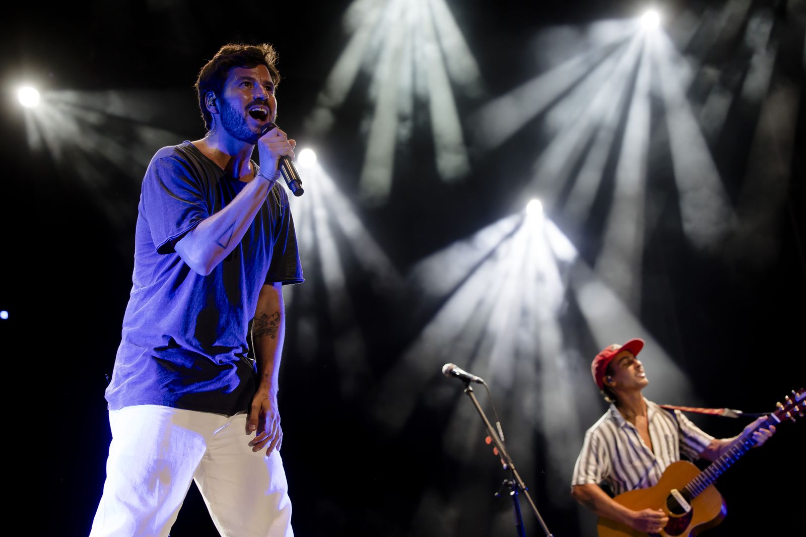 Búscate en las imágenes del concierto de Taburete en Concert Music Festival