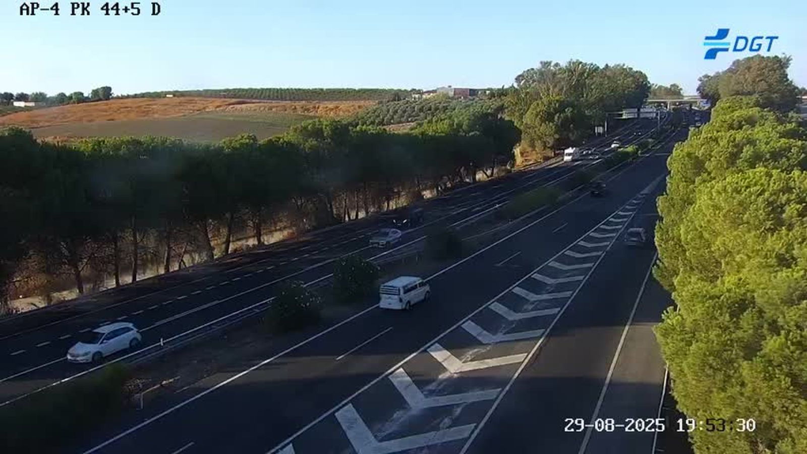 Tráfico en la AP-4 por Las Cabezas de San Juan.