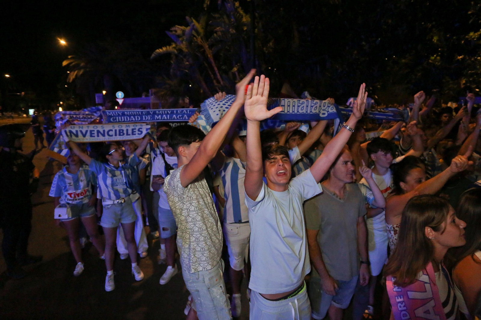 Así fue la locura del ascenso del Málaga CF en Tarragona