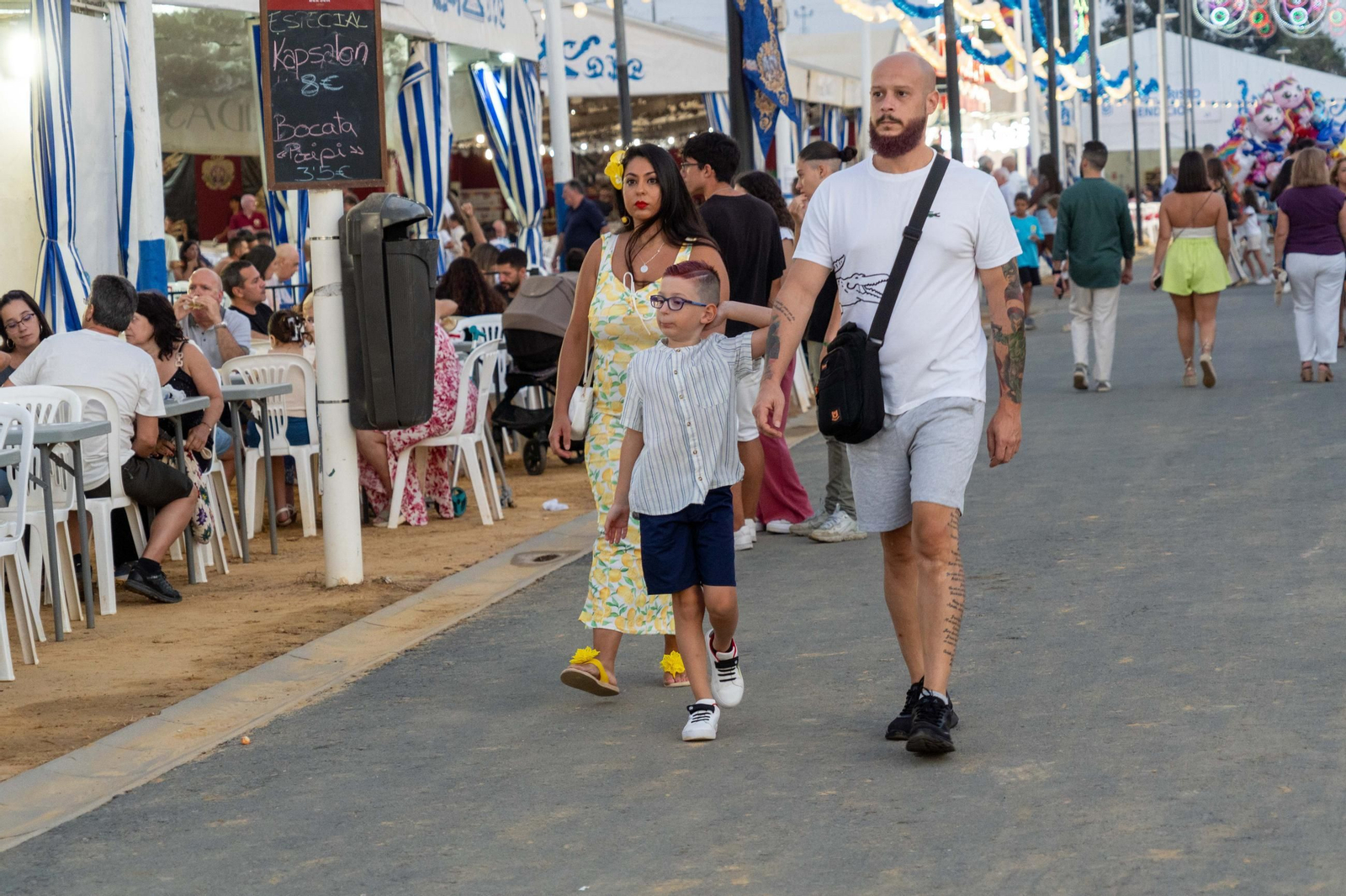 Colombinas 2025: Imágenes del ambiente el lunes 4 de agosto en las Fiestas Colombinas