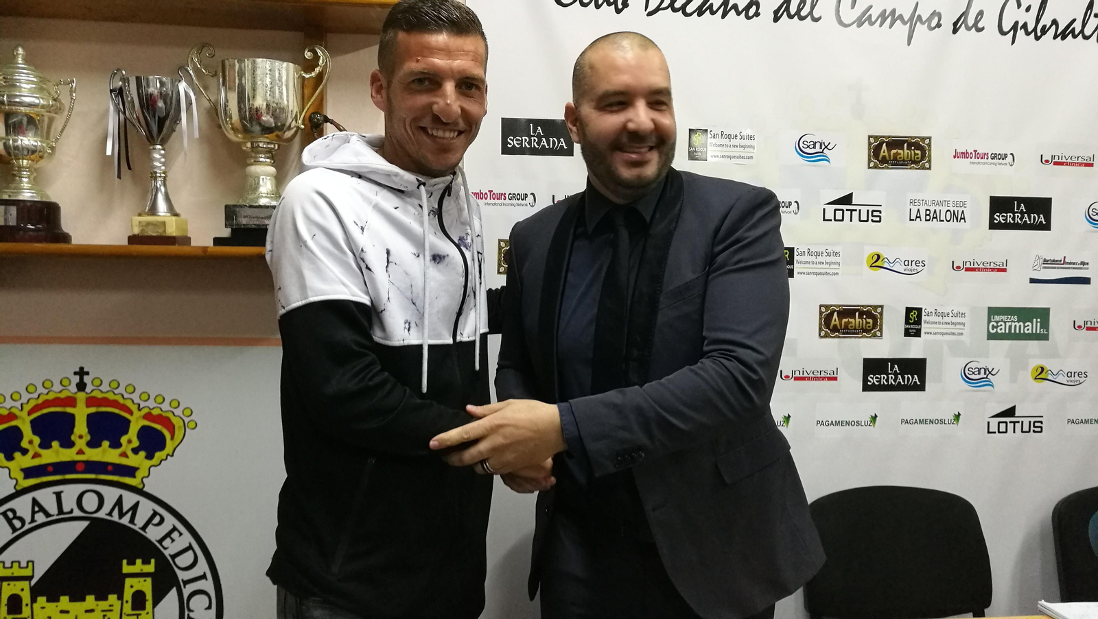 El director deportivo Ismael Chico y el presidente, Raffaele Pandalone, máximos responsables del capítulo de fichajes