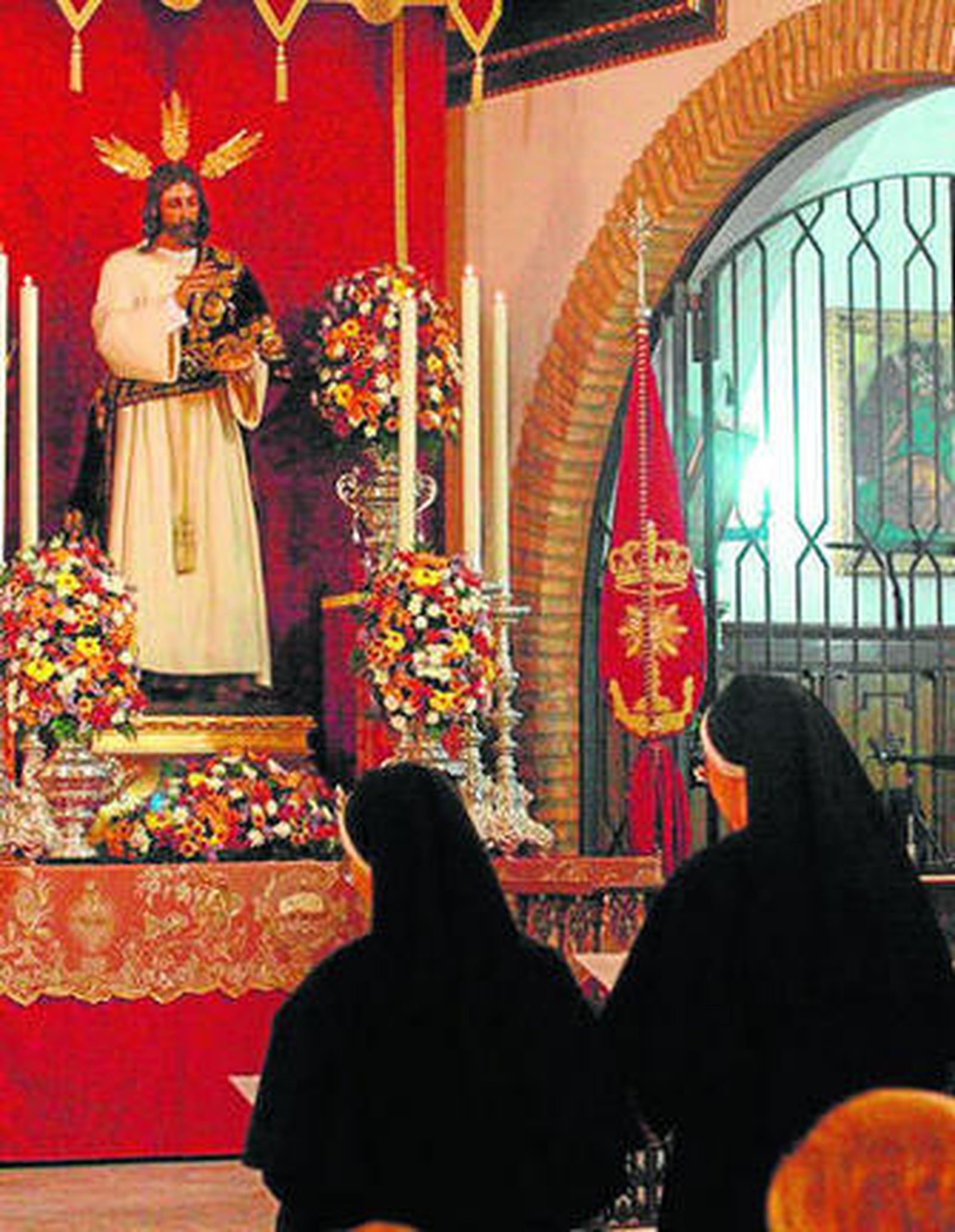 La imagen del Santísimo Cristo del Amor en el altar de Las Agustinas.