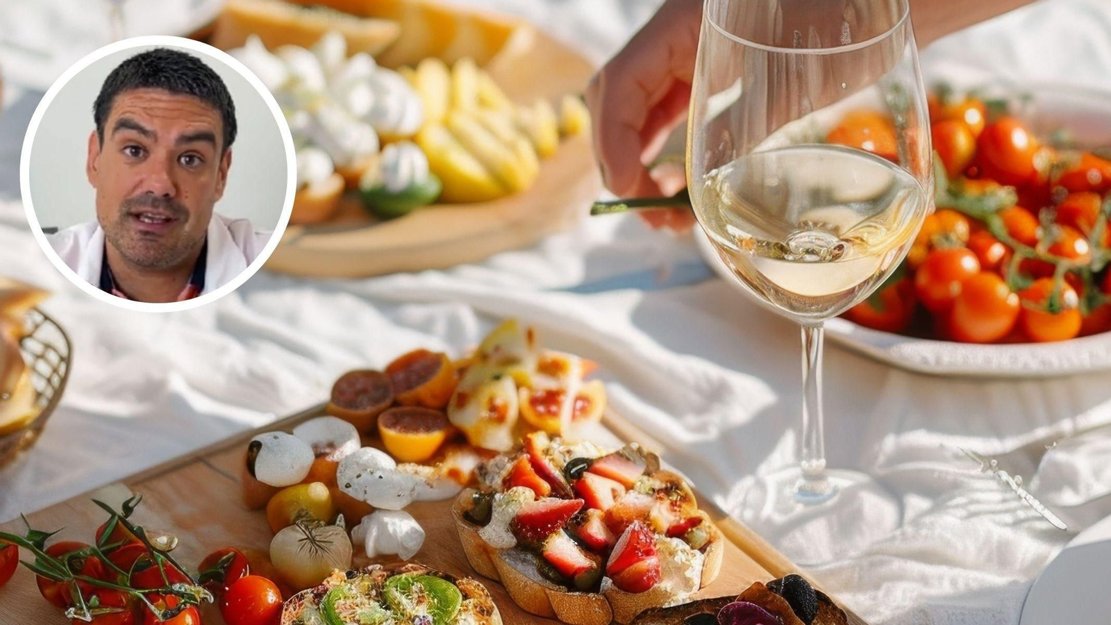 Adelantar la cena en verano favorece la conciliación del sueño. Adelantar la cena en verano favorece la conciliación del sueño.