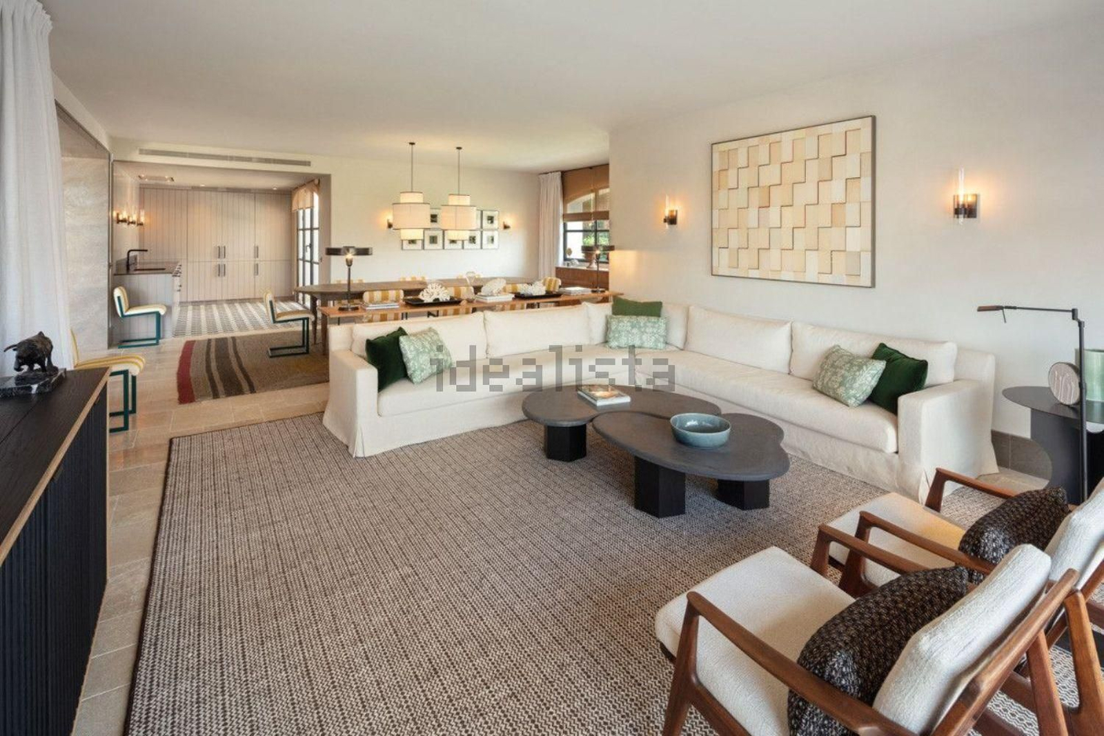 Otro salón Así es por dentro la vivienda de lujo más a la venta en Málaga: 35 millones