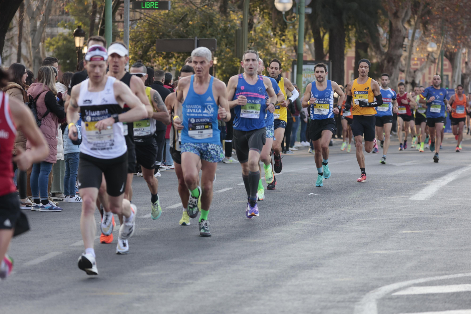 Las imágenes de la Maratón de Sevilla 2022 (6)