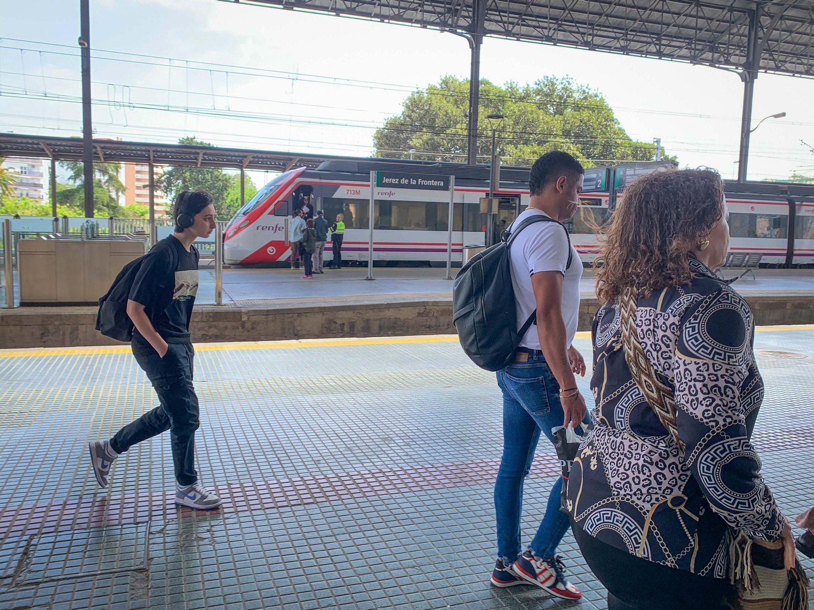 El día después del apagón en Jerez, en imágenes