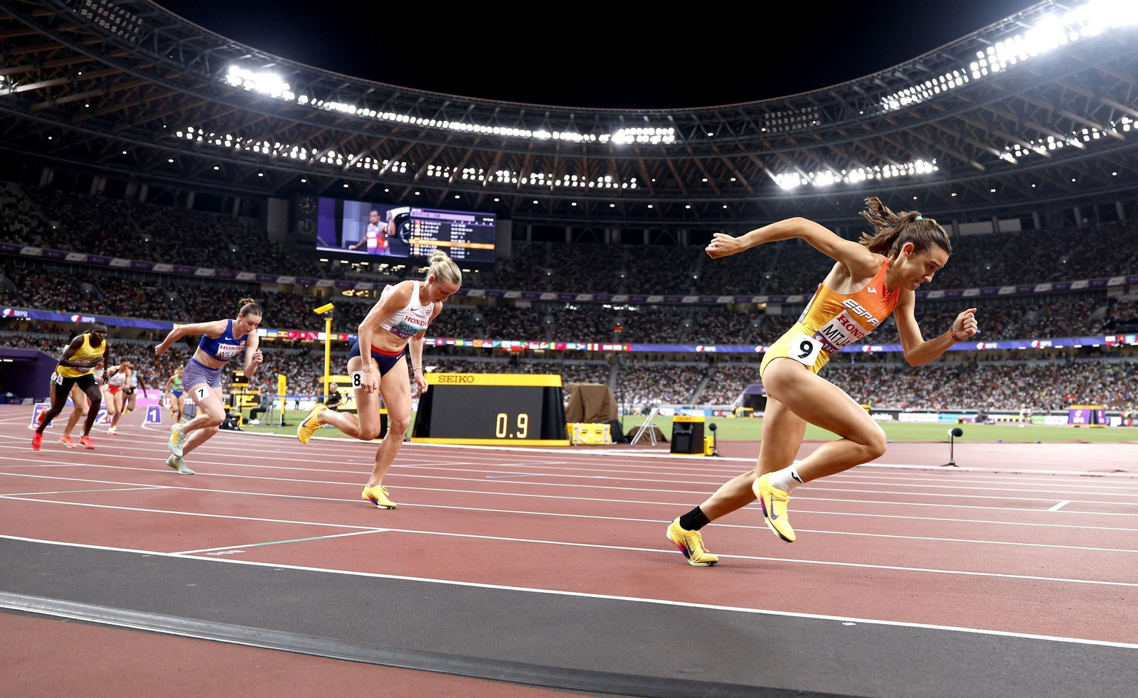 Las fotos del prometedor triunfo de Attaoui y del resto de la jornada del Mundial de Atletismo