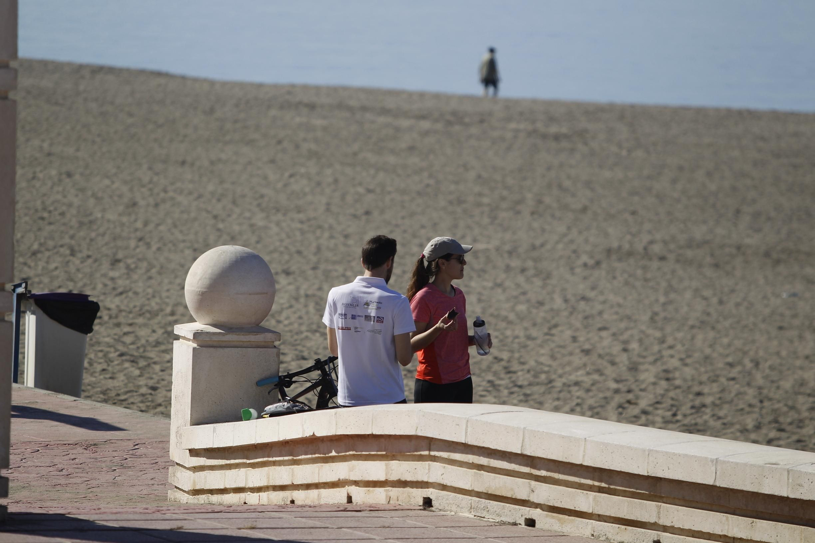Fotogalería domingo de deporte en coronavirus. COVID-19. Almería