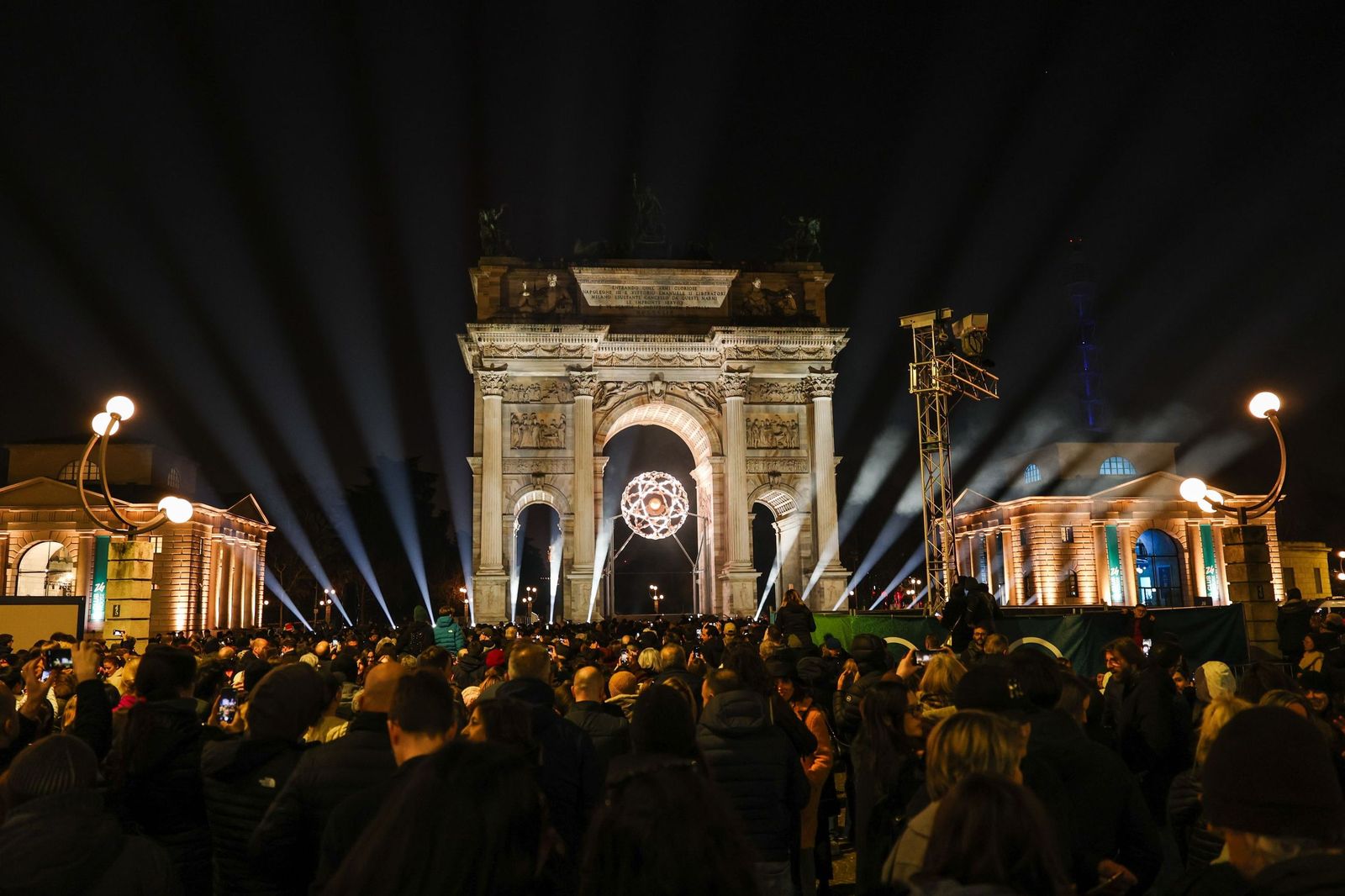 Las mejores fotos de los Juegos Olímpicos de invierno Milán Cortina d'Ampezzo 2026 | Ceremonia de clausura y jornada 17 y última