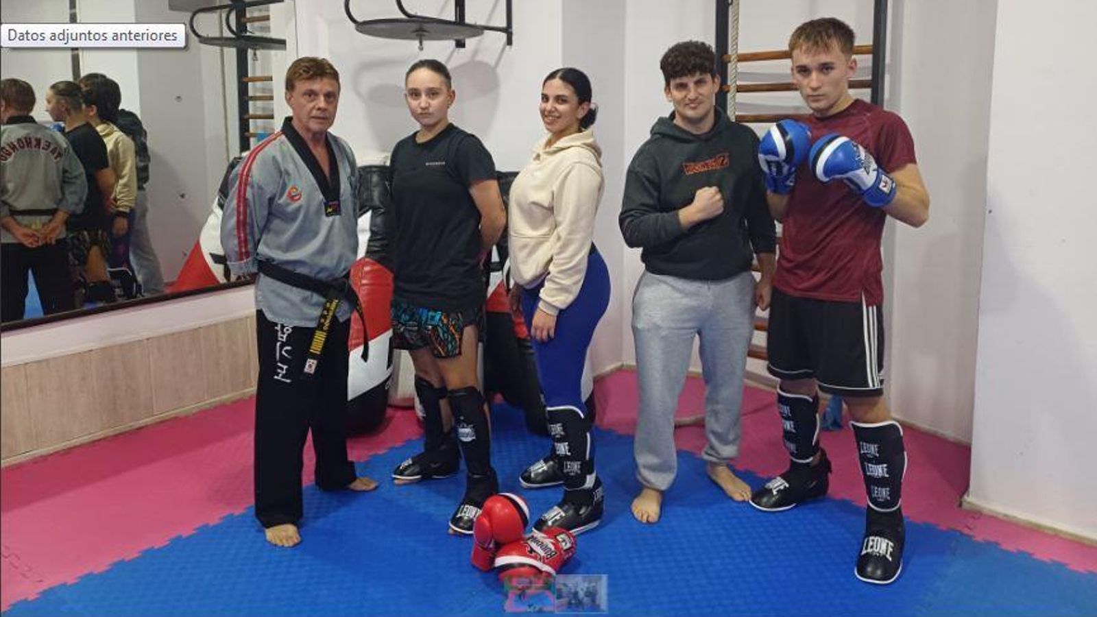 La expedición del Seúl, con el profesor Paco Télles al frente, en Torremolinos