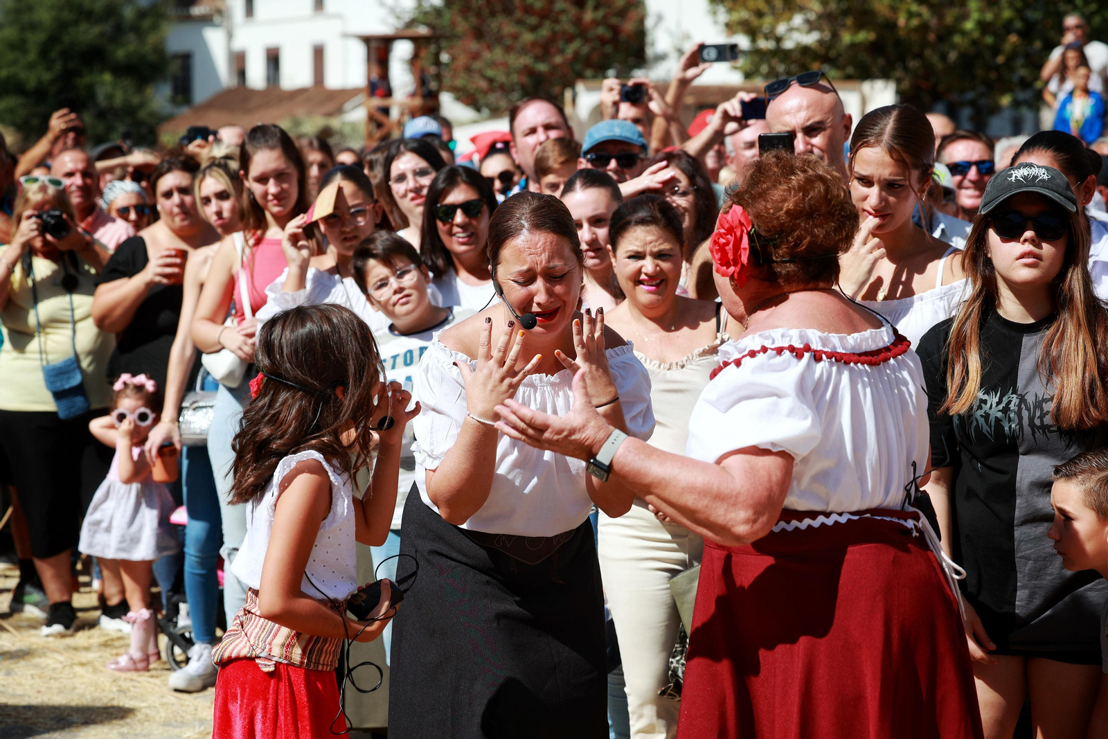 Los bandoleros triunfan Grazalema: las mejores imágenes de la popular recreación de la Sierra de Cádiz