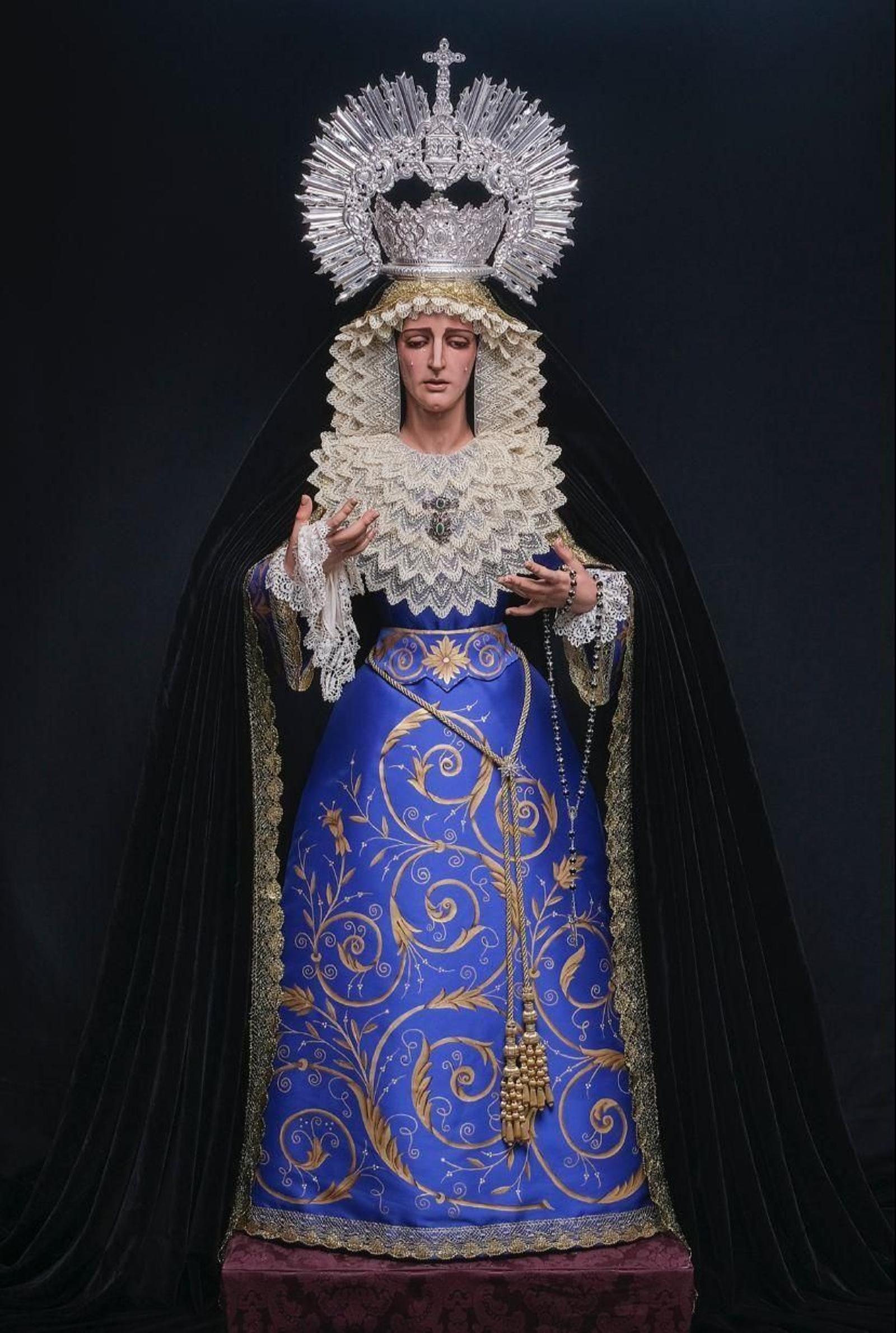 La Virgen de la Victoria de Olivares.