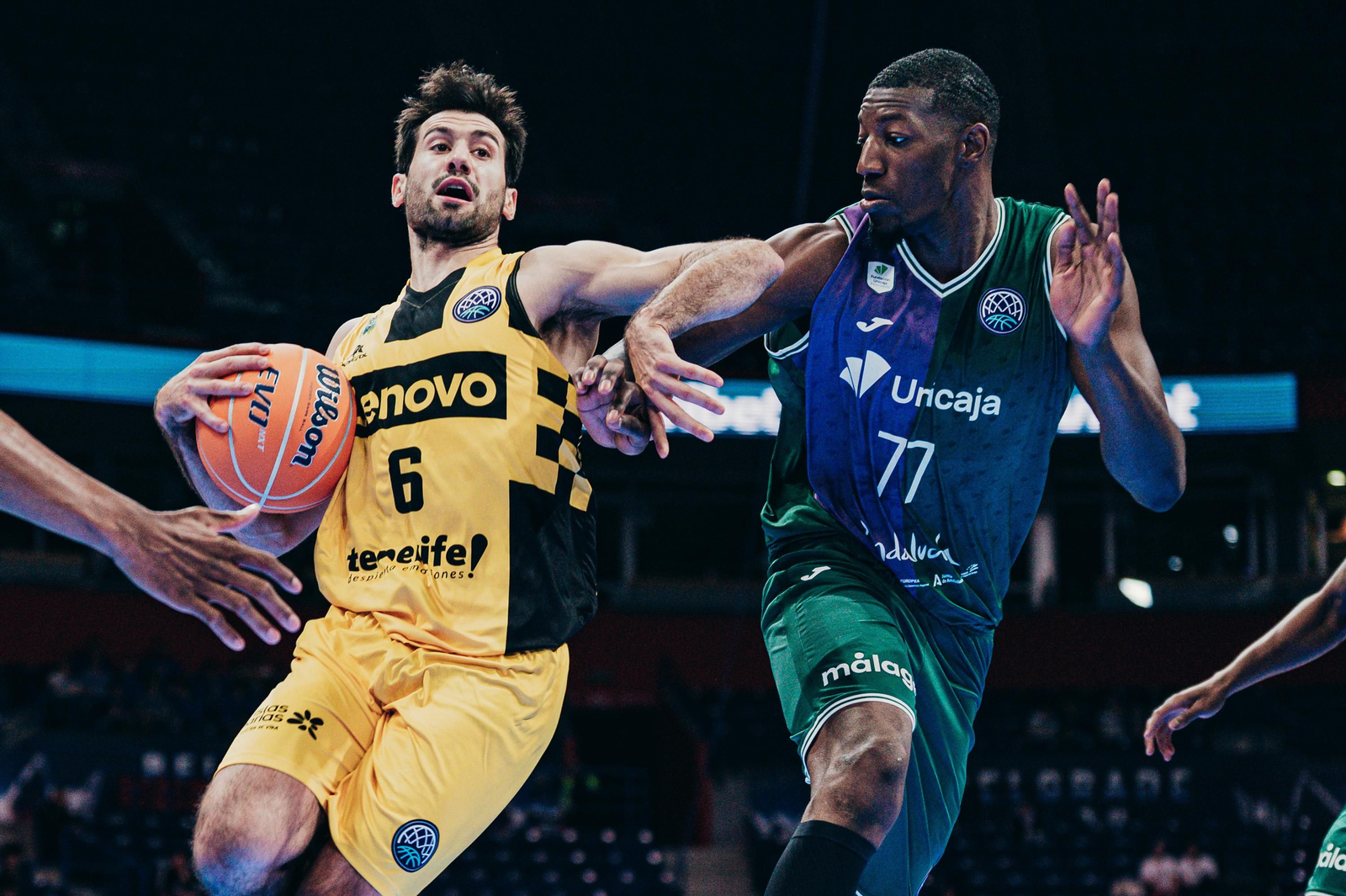Las fotos de la final de la BCL entre Lenovo Tenerife y Unicaja Baloncesto