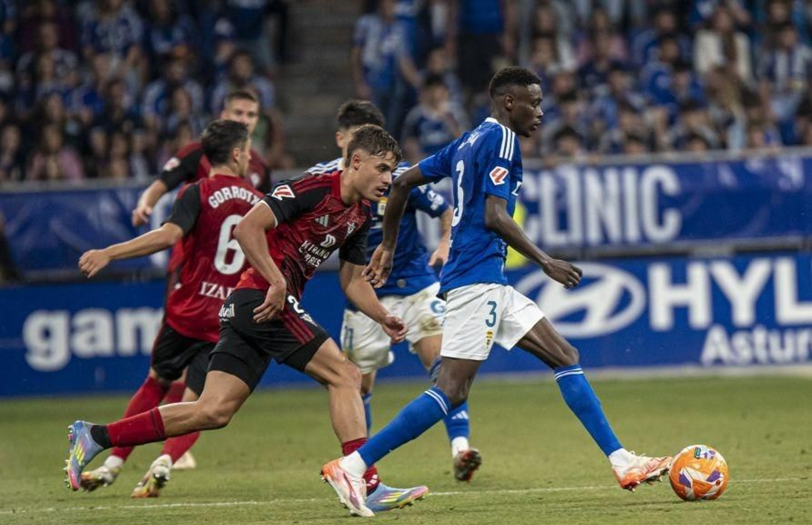 Las fotos del ascenso del Oviedo ante el Mirandés