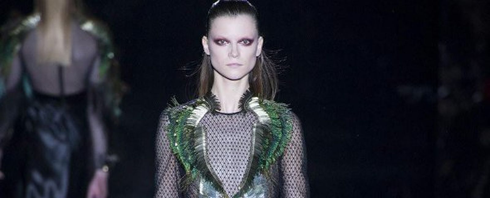 Uno de los modelos de Gucci para el próximo invierno. EFE/Marco Fattorusso