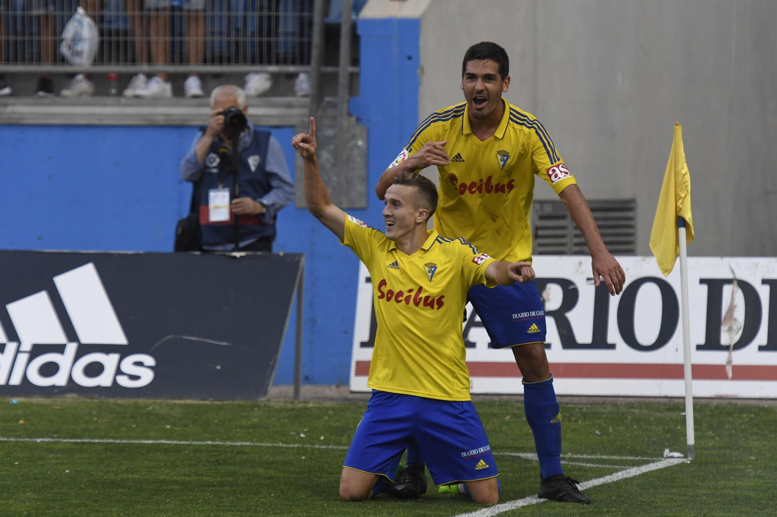 Las imágenes del Cádiz-Elche