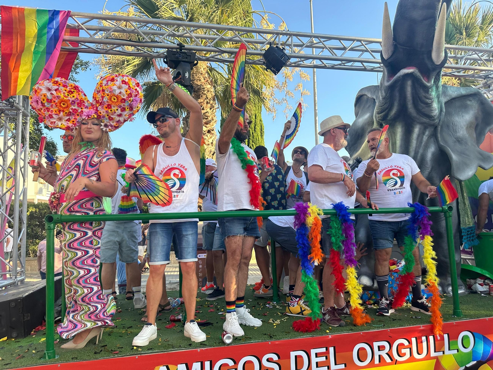 El Gran Desfile del Orgullo de Vera, en imágenes