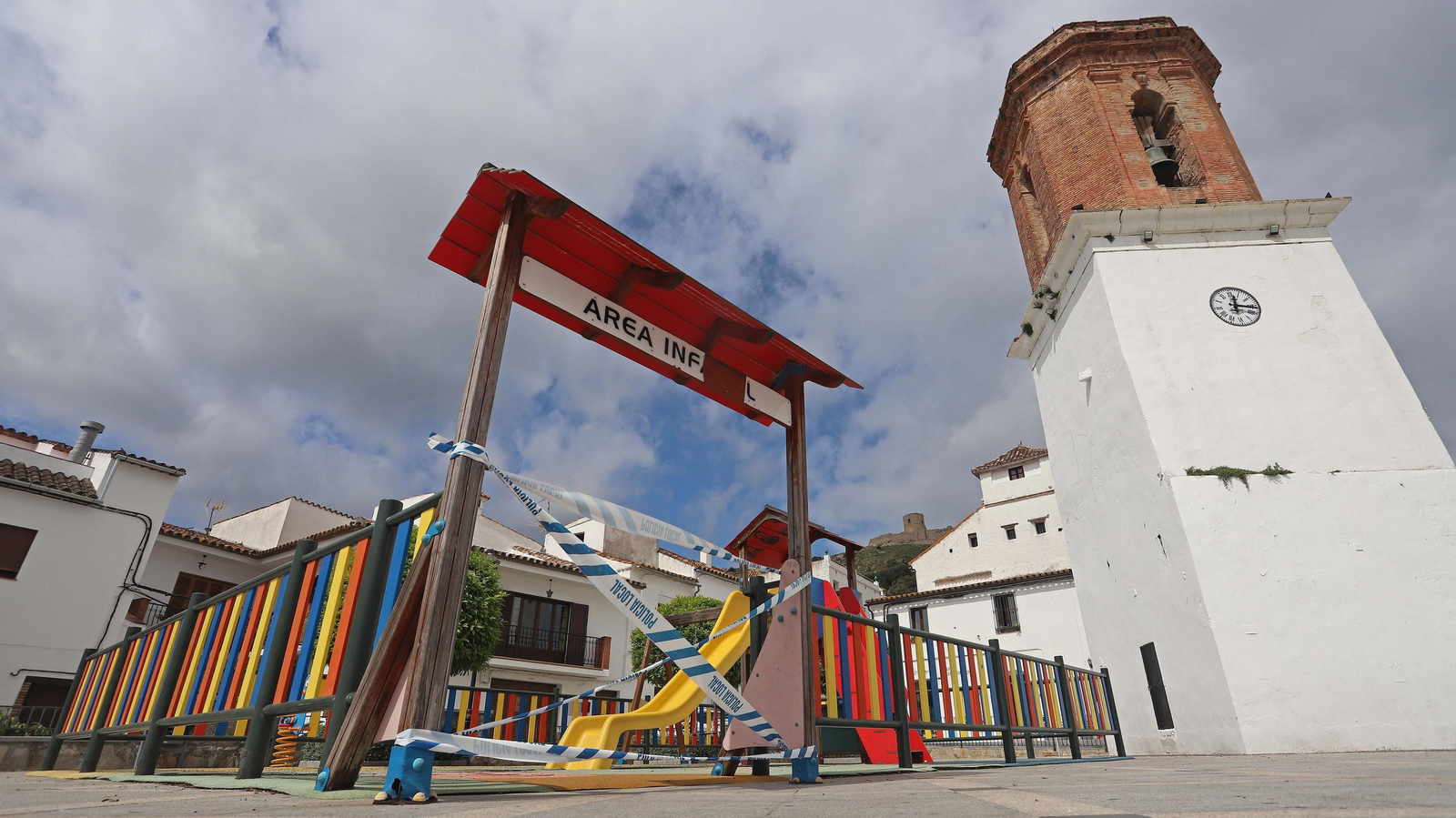 Fotos del confinamiento por el estado de alarma en Jimena de la Frontera
