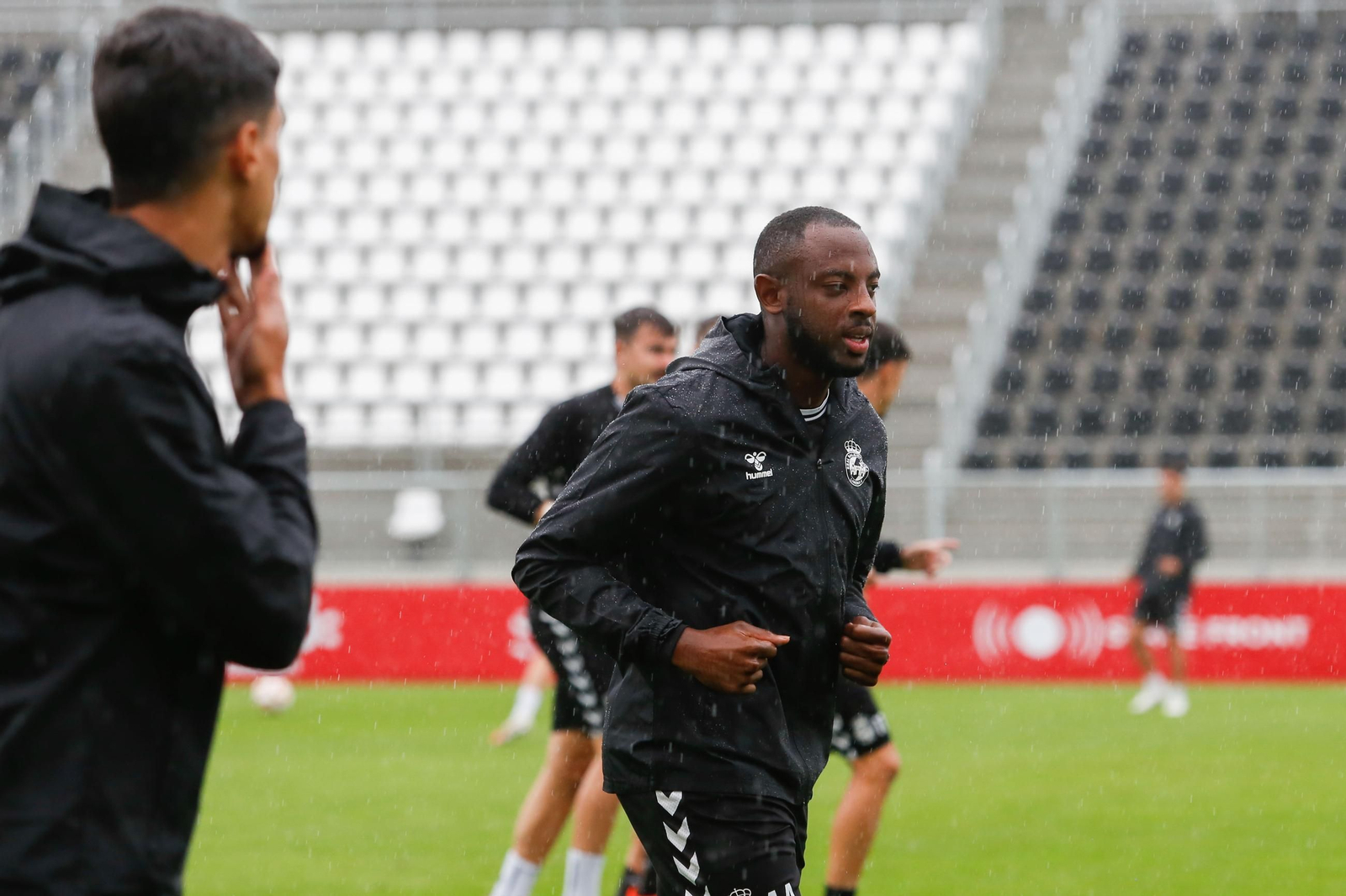 Las fotos del primer entrenamiento de Javi Moreno al frente de la Balona en La Línea