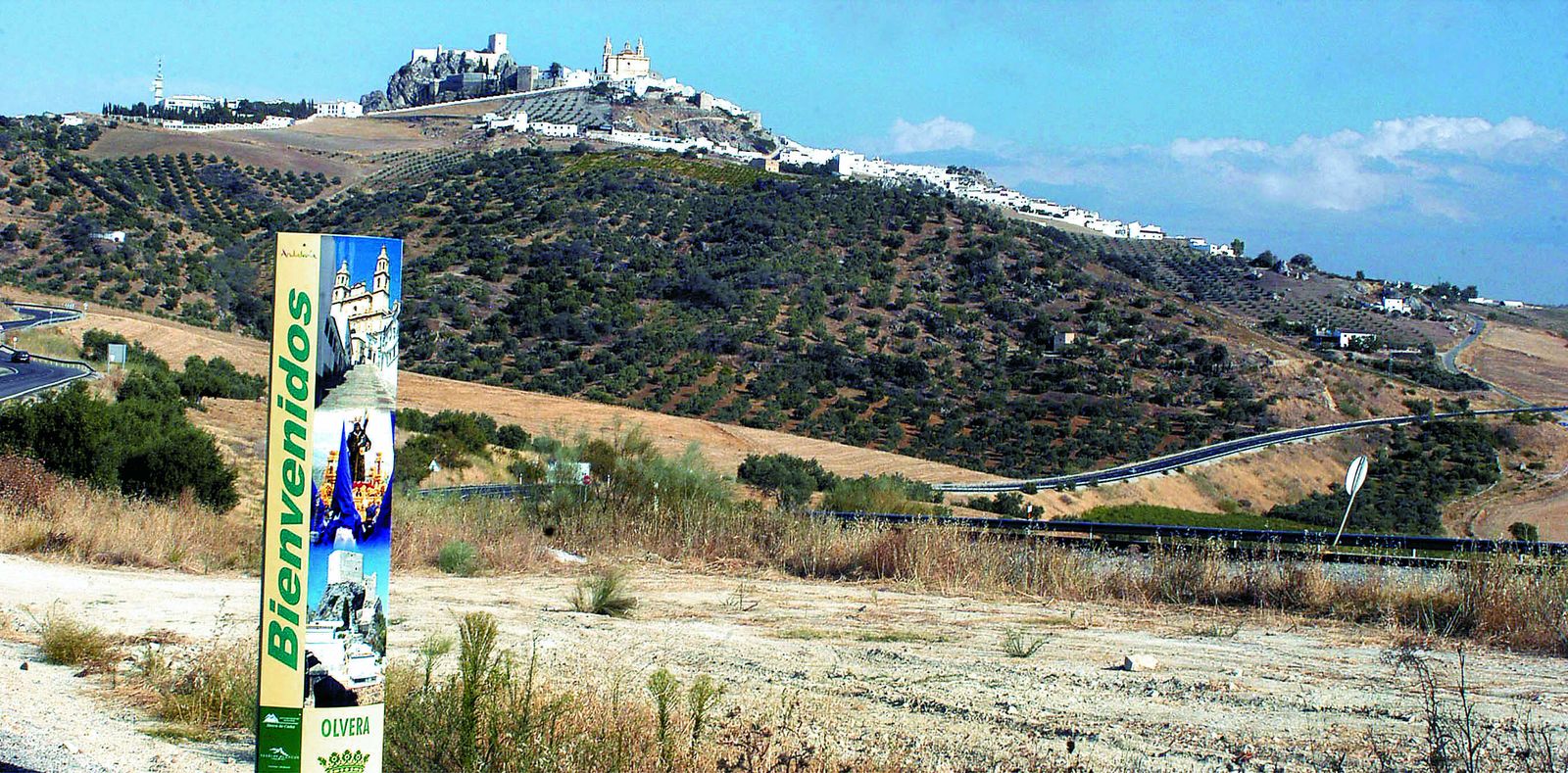 Una imagen panorámica del municipio de Olvera.