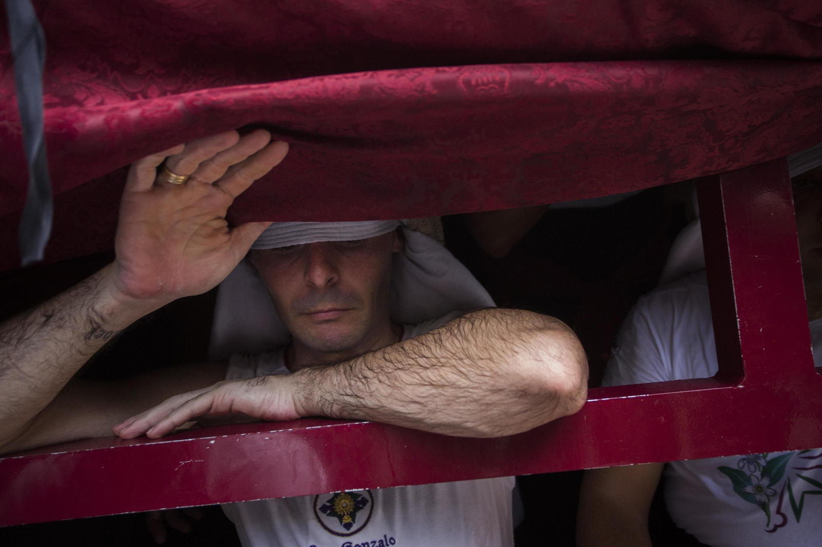 La coronación y el regreso de la Virgen de la Salud, en imágenes