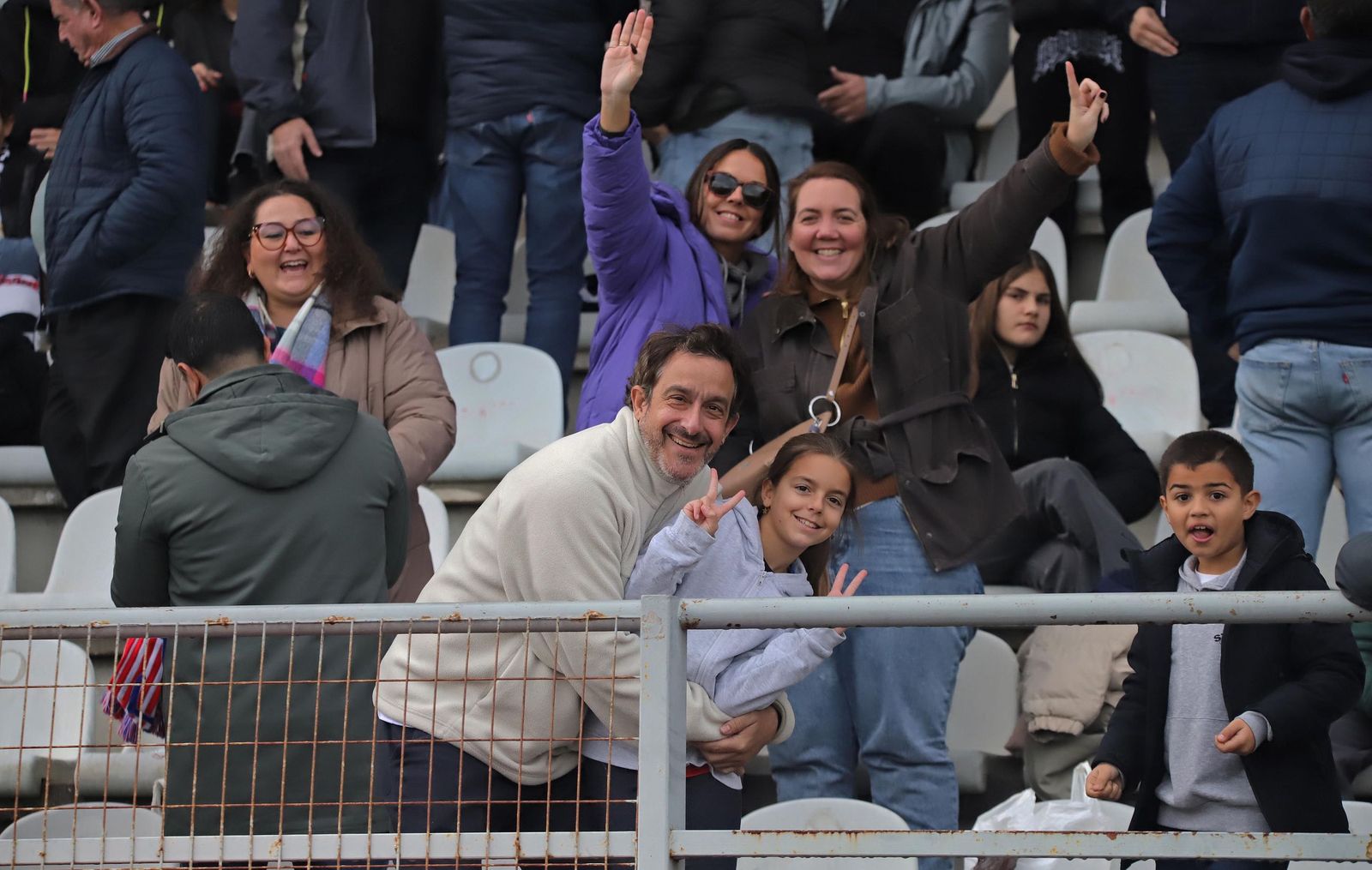 Búscate en el Nuevo Mirador durante el Algeciras - Betis Deportivo de Primera Federación