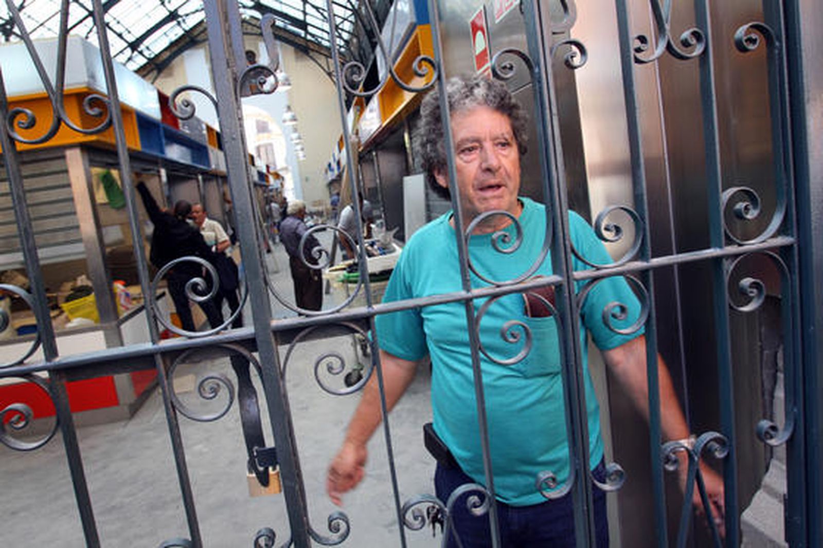 El mercado de Atarazanas reabre mañana sus puertas tras las obras de rehabilitación del edificio que se han prolongado casi dos años y medios.