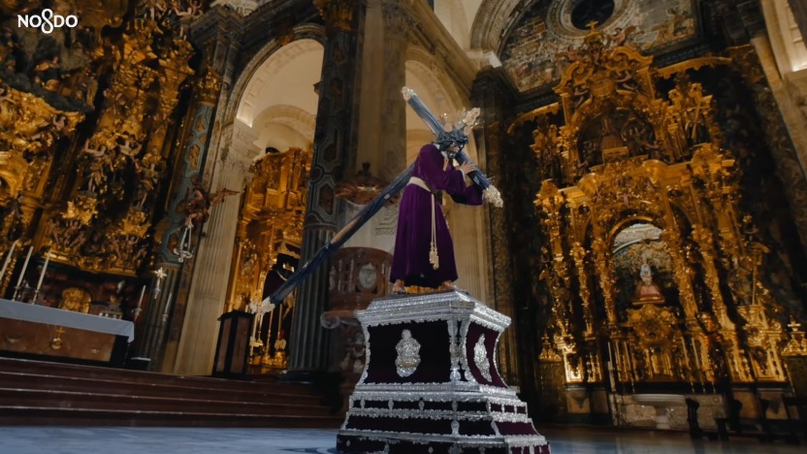 Detalle del Señor de Pasión en el corazón del Salvador
