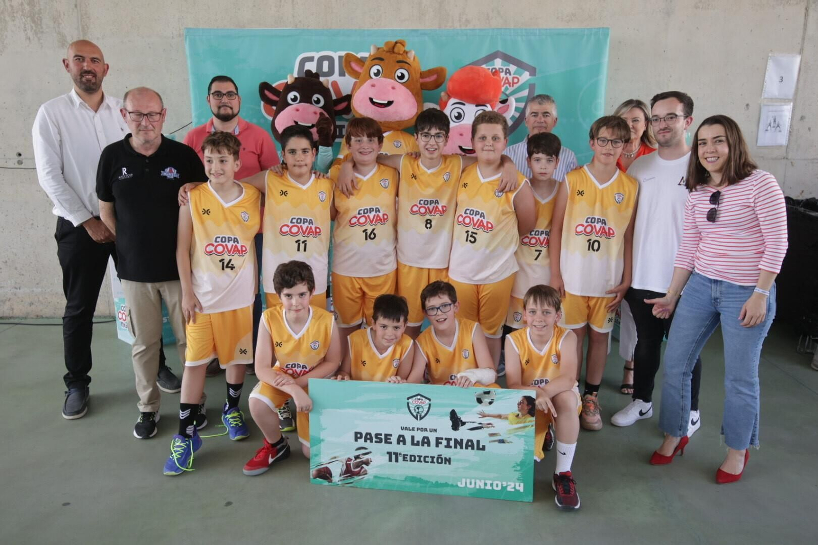 En Imágenes: la Copa COVAP, espectáculo deportivo y formativo en Martos