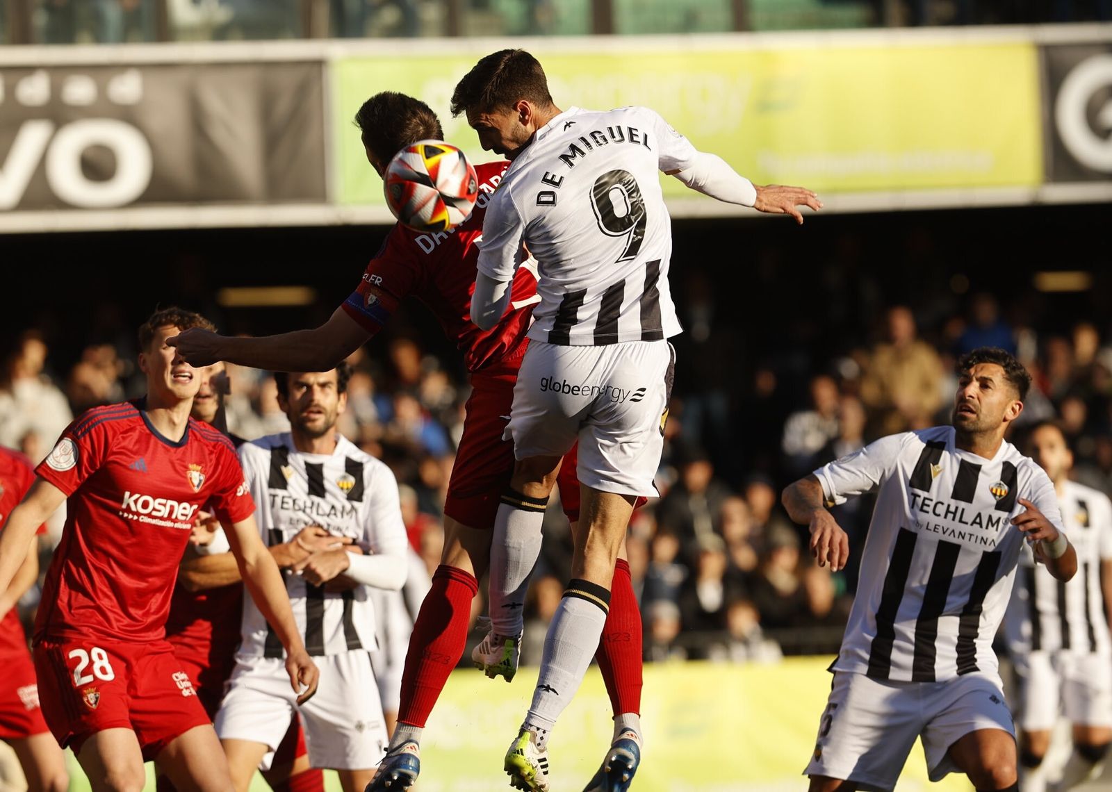 De Miguel salta en el Castellón - Osasuna.