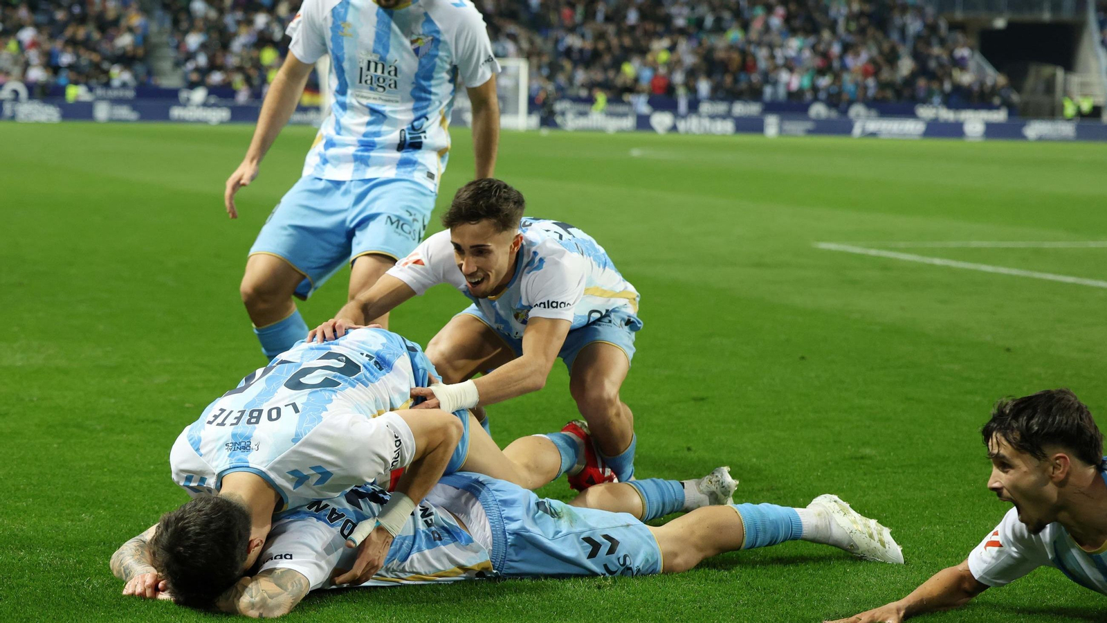 El Málaga CF-CD Tenerife, en fotos