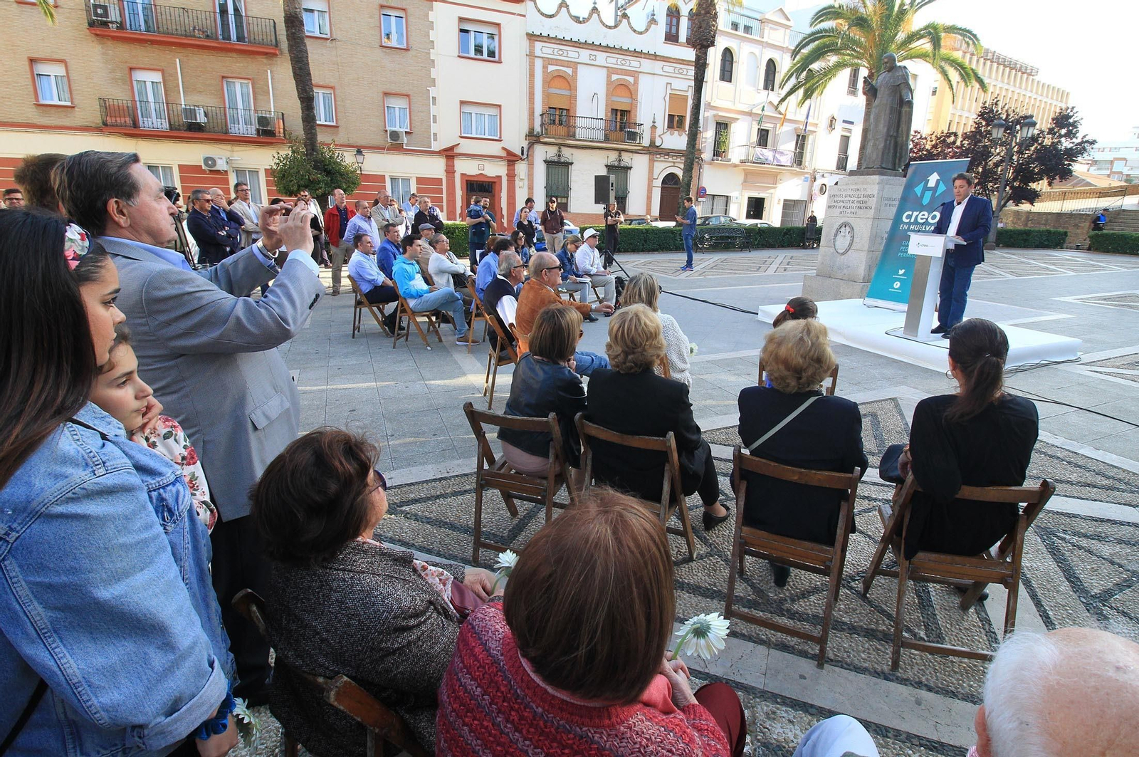 Imágenes de la presentación de "Creo en Huelva", nuevo partido de Ruperto Gallardo y Enrique Figueroa
