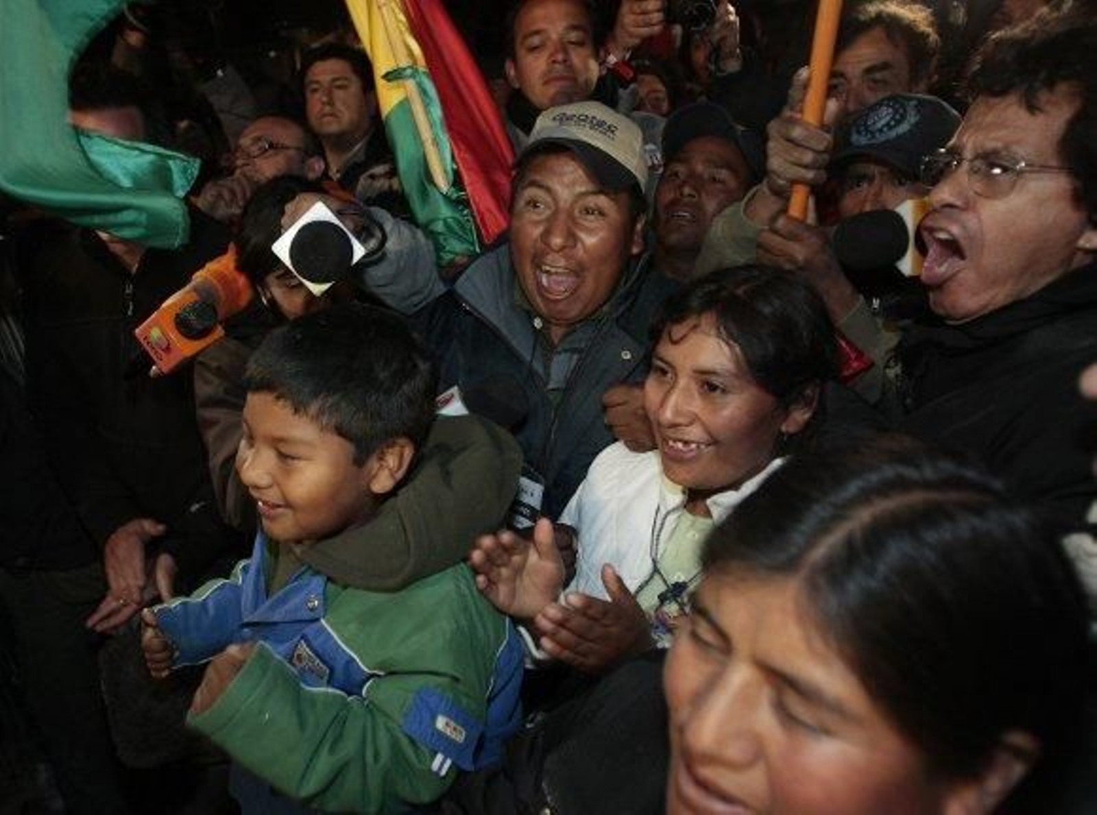 Finaliza con éxito el rescate de los 33 mineros atrapados