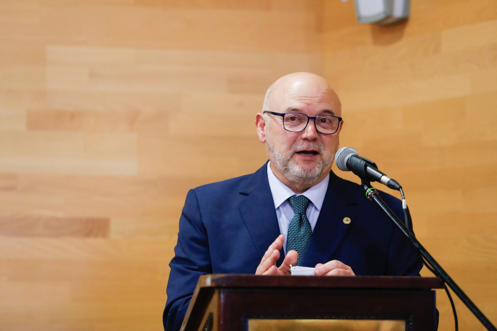 Fotos de la entrega de reconocimientos por el Día de Andalucía en Algeciras