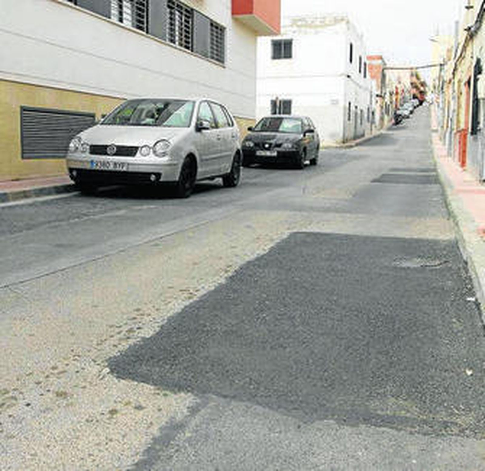 Calle Sierra de Fondón del barrio de Piedras Redondas.