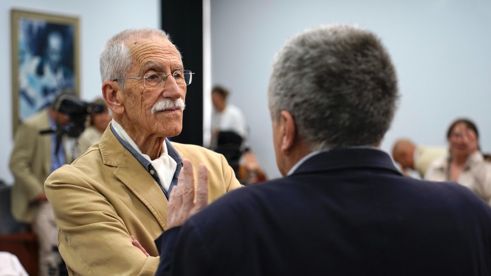 Fotos de la presentación de la revista Almoraima número 62 en Mancomunidad