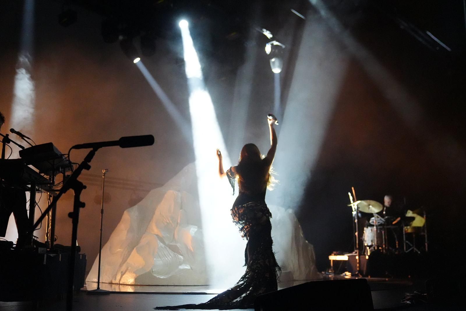 El concierto de María José Llergo en Pozoblanco