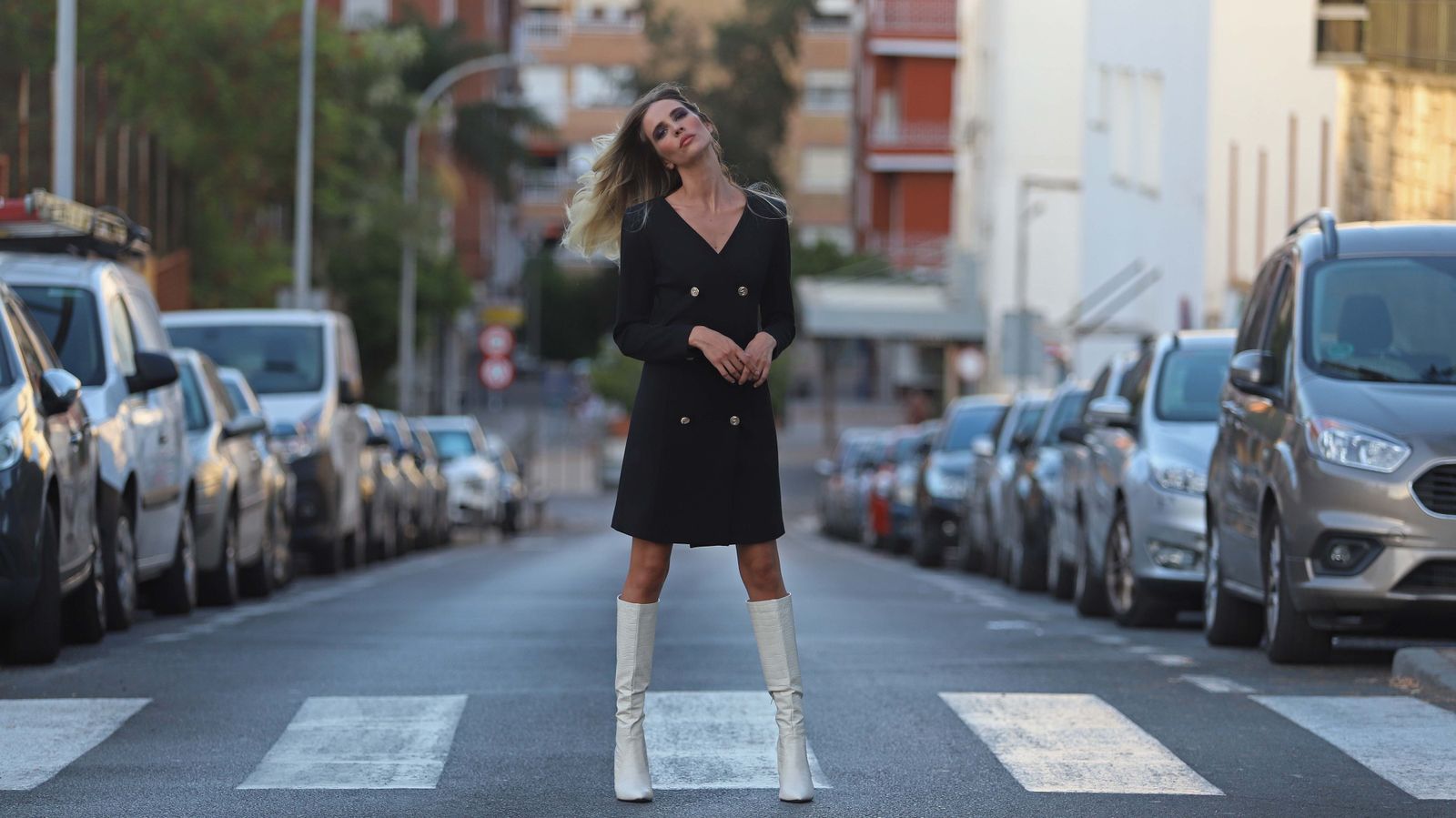 Rodaje de videoclips de Brisa Fenoy en el Campo de Gibraltar